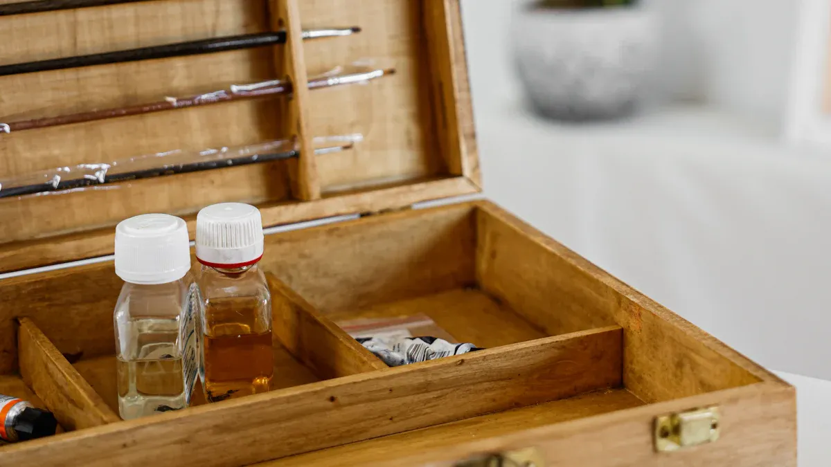 Uses for Acrylic Trays