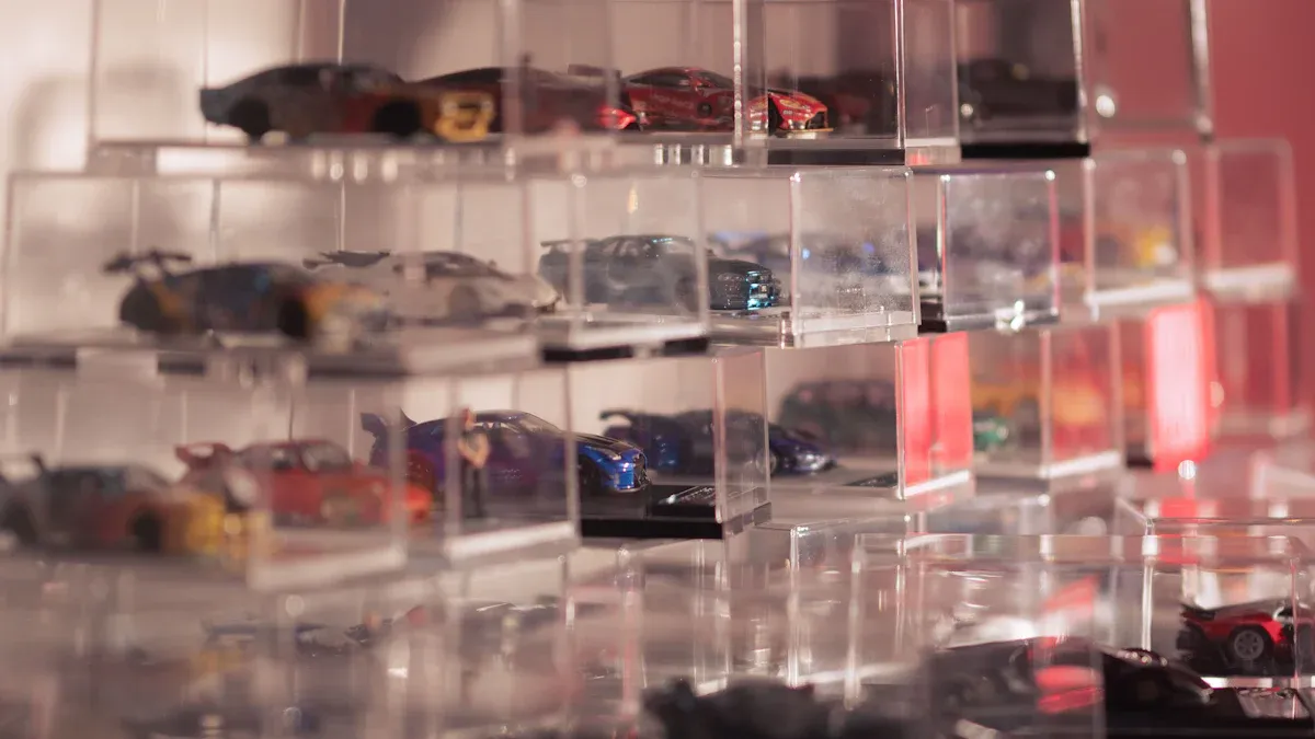 Guide to Acrylic vs Glass vs PETG Displays