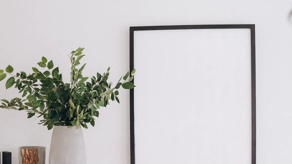 Matching the Best Acrylic Frame to Your Style