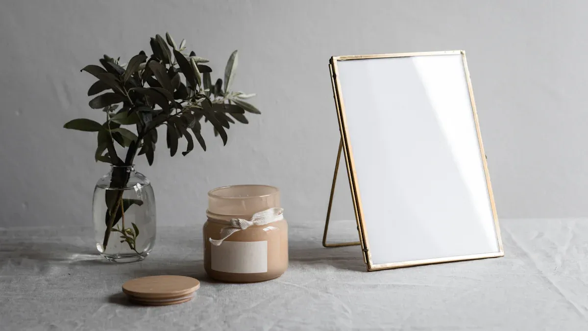 Choosing Your Perfect Acrylic Frame