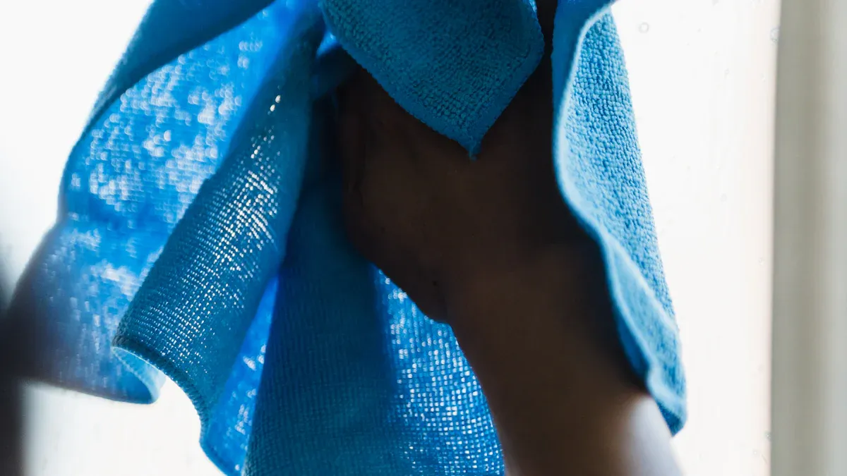 How to Maximize the Lifespan of Acrylic Display Stands